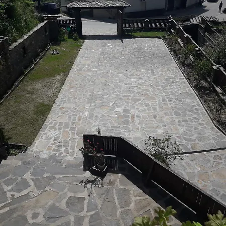Kyshta Za Gosti Gospodevi Gorno Dryanovo